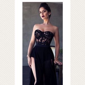 Hunter Black Gown by Meshki-Size L-NWT